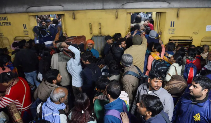 Delhi Station Stampede Tragedy: Railways Announces Overhaul with Colour-Coded Zones, War Rooms